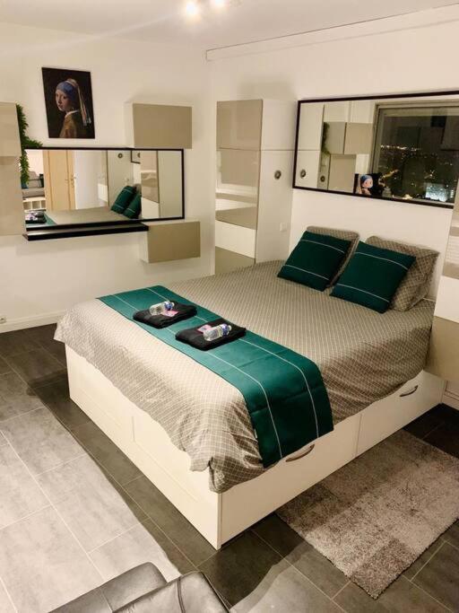 Grand Appartement 2 Chambres 5 Pers Max, Vue Panoramique Avec Parking 牟罗兹 外观 照片