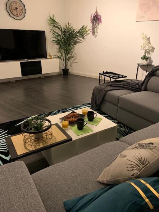 Grand Appartement 2 Chambres 5 Pers Max, Vue Panoramique Avec Parking 牟罗兹 外观 照片